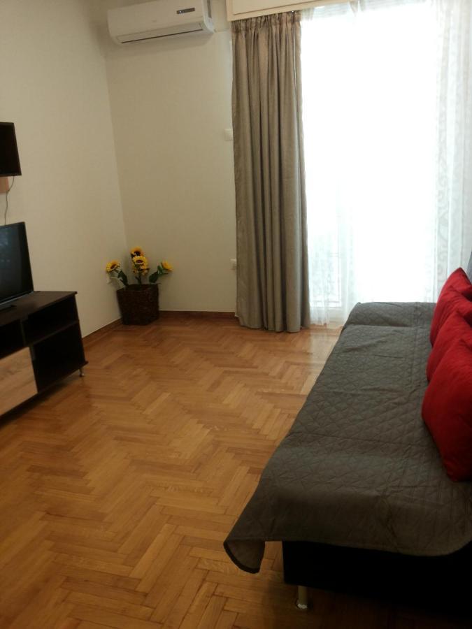 26 Prousis Apartment Athens Exterior photo