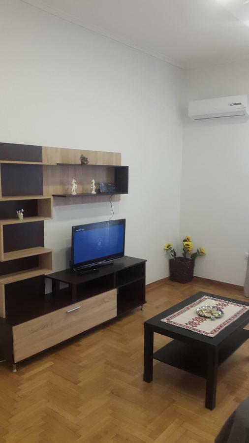 26 Prousis Apartment Athens Exterior photo